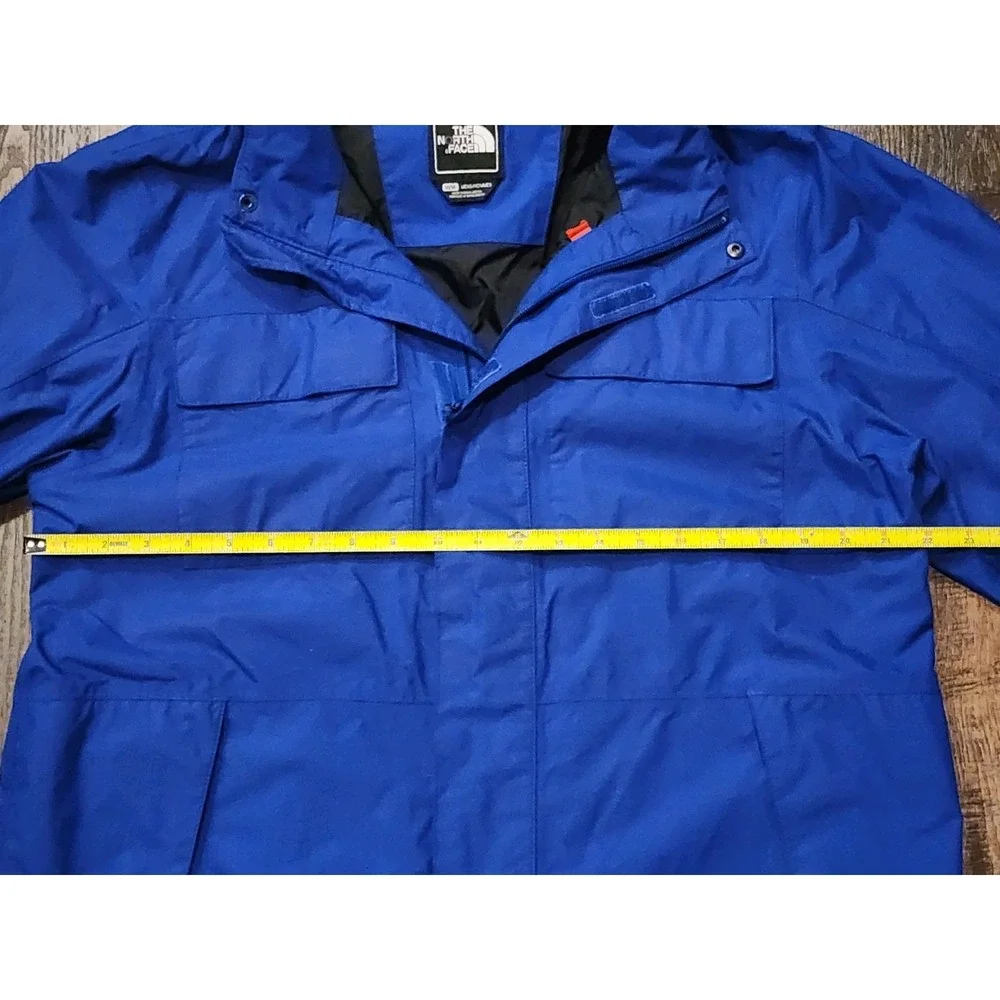 The North Face Men's Jacket, Blue, Size Medium M, Zip On Hood,‎ Zipper Closure